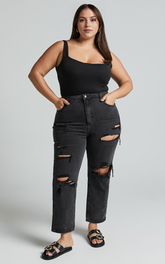 Billie Jeans – Black Wash High-Waisted Distressed Cotton Mom Jeans