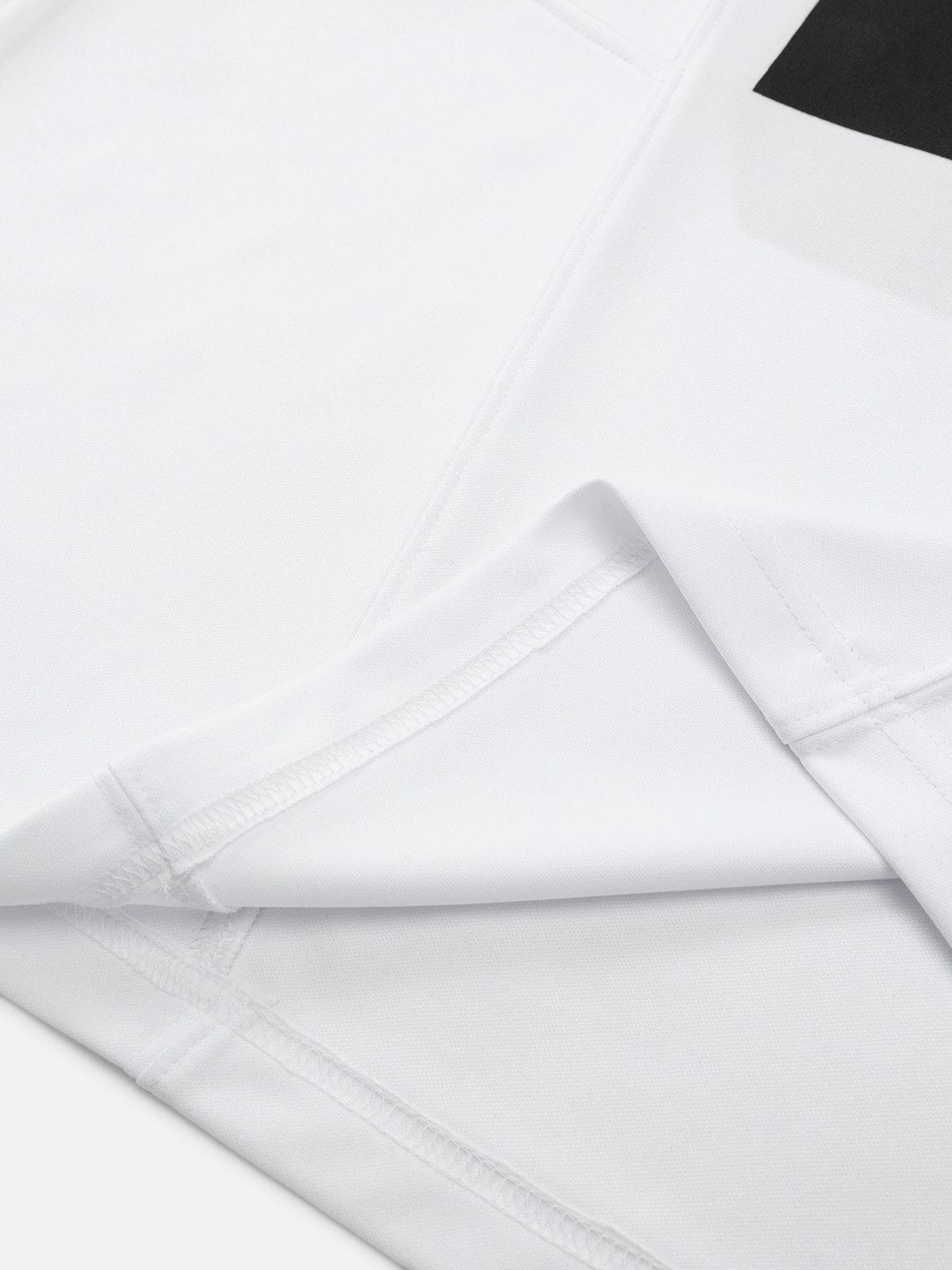 Aelfric Eden Color Blocking V-Neck Tee