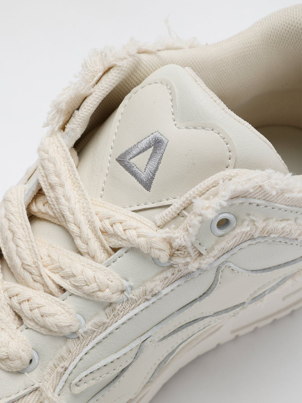 StarryClimb Star Appliqué Skate Shoes