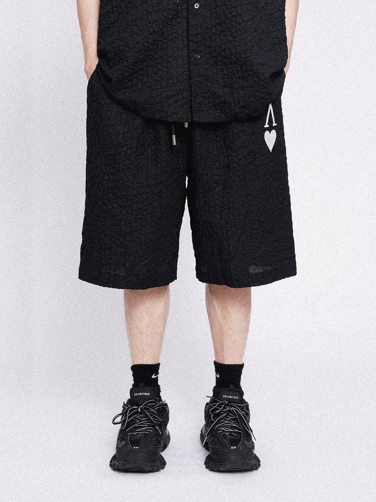 Aelfric Eden Love & Peace Solid Texture Shorts