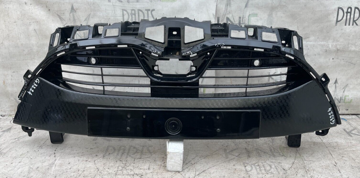 TOYOTA YARIS 2020-ON FRONT BUMPER RADIATOR GRILL 53101-K0010/30 #G3224