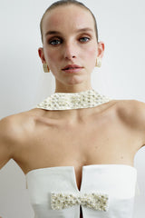 HOLLY IN ÉCLAIR DE PERLES