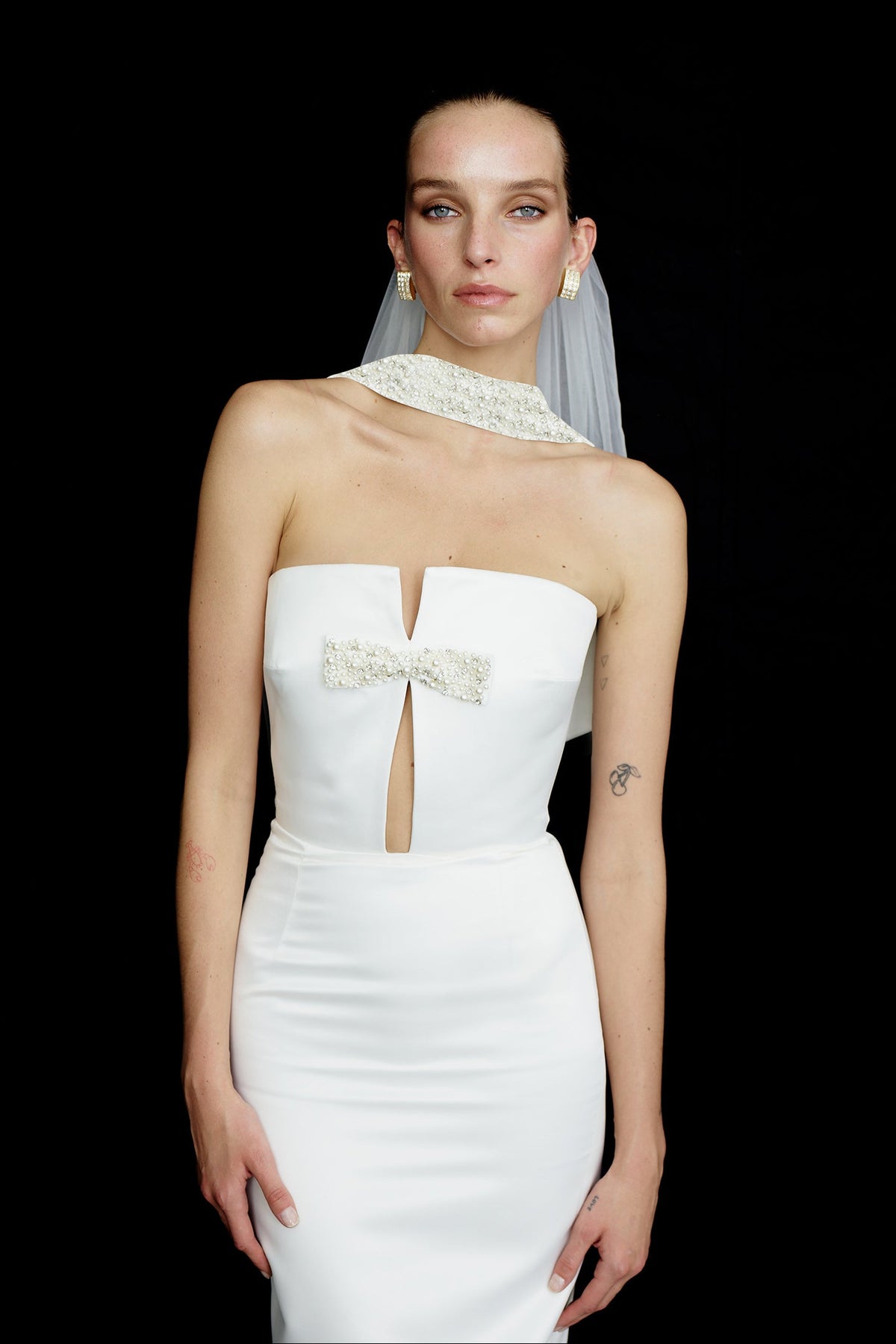 HOLLY IN ÉCLAIR DE PERLES