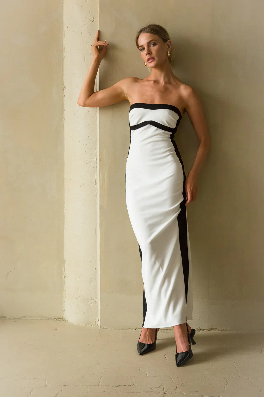 Meredith Strapless Contrast Bodycon Midi Dress