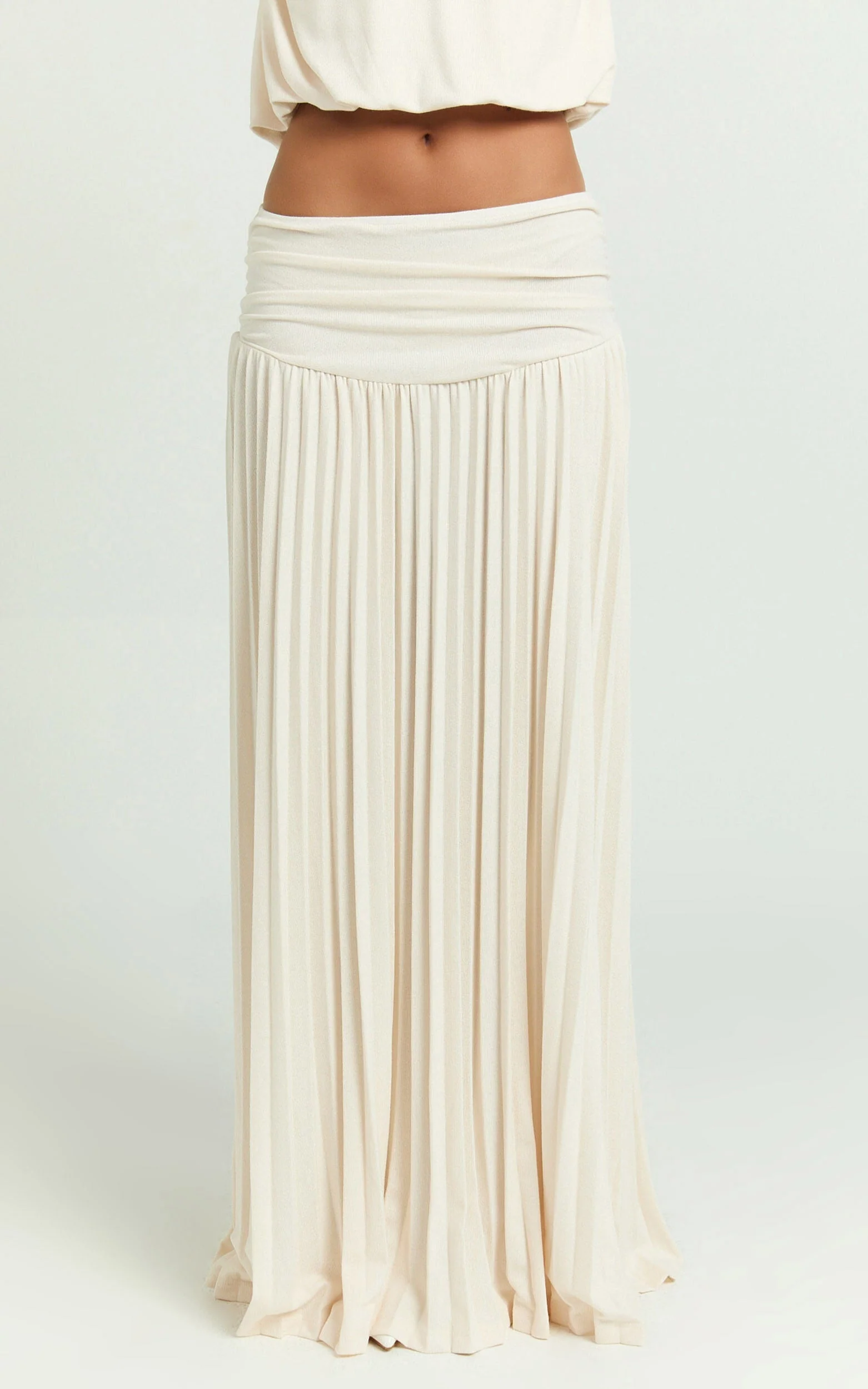 Lioness - Field of Dreams Maxi Skirt in Ivory