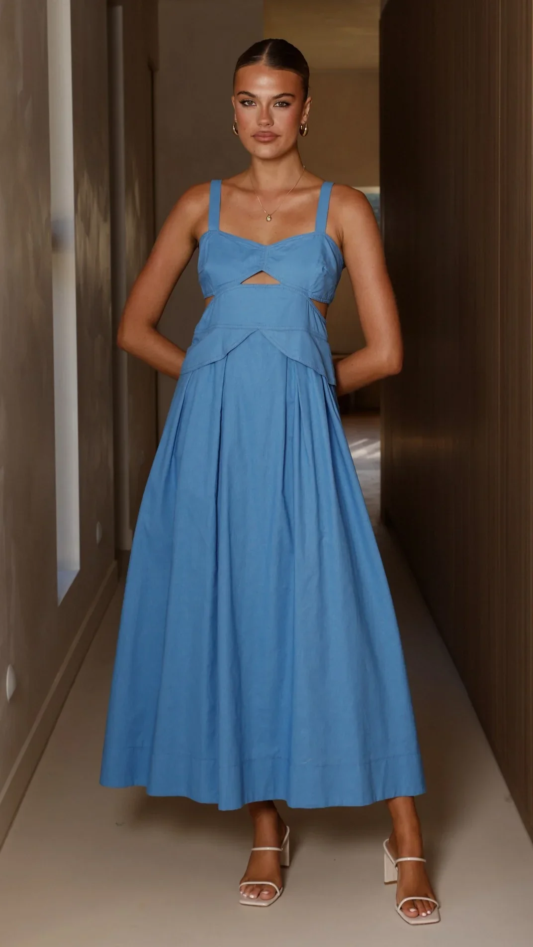 Harleigh Midi Dress - Blue