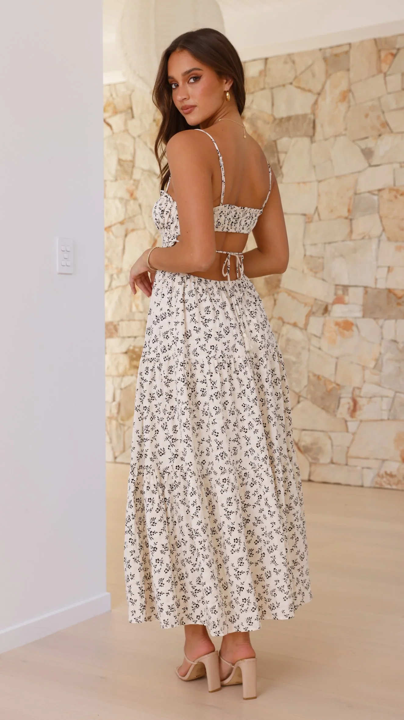 Vella Midi Dress - Black Floral