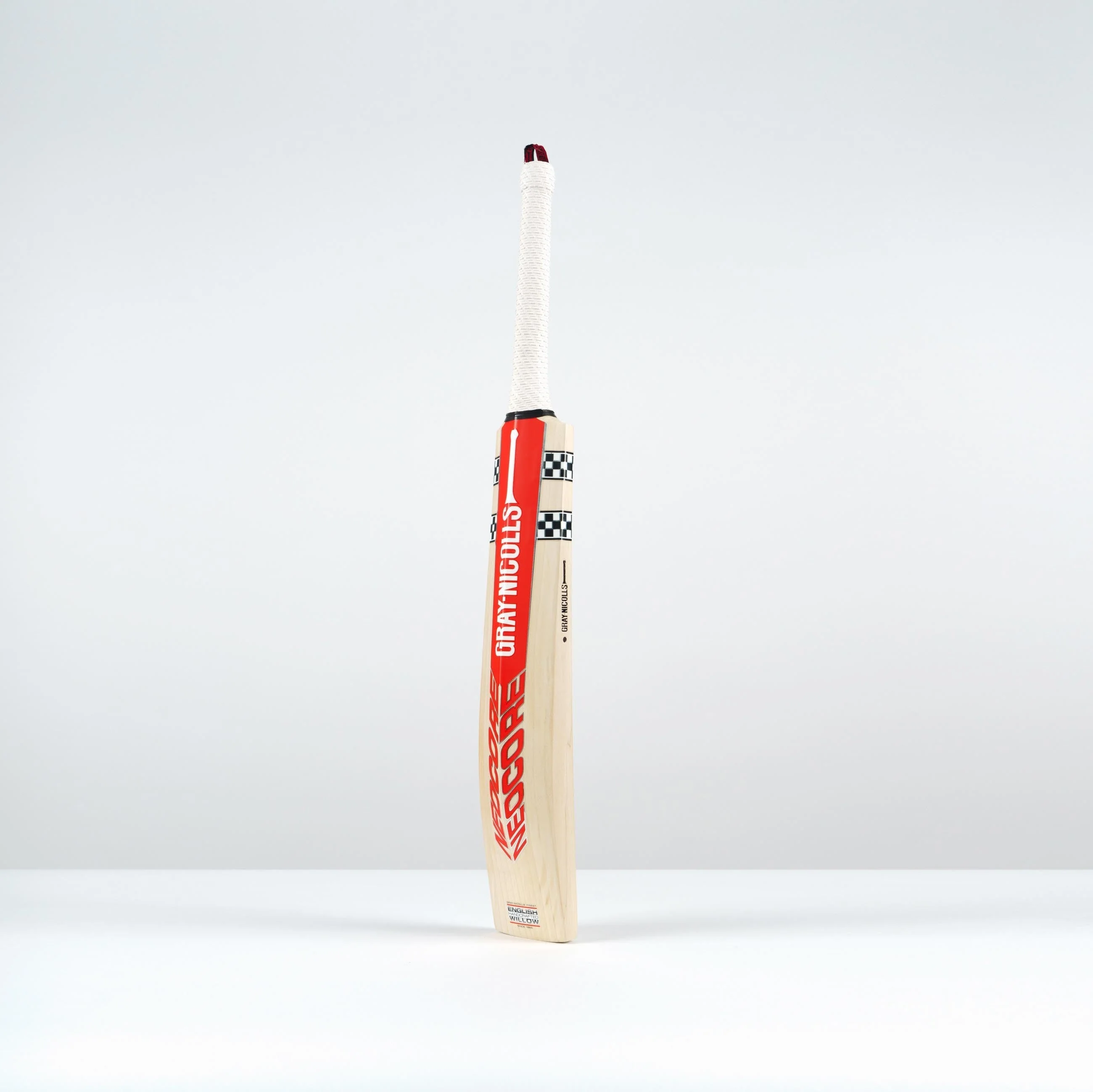 NEOCORE 500 Cricket Bat - Adult