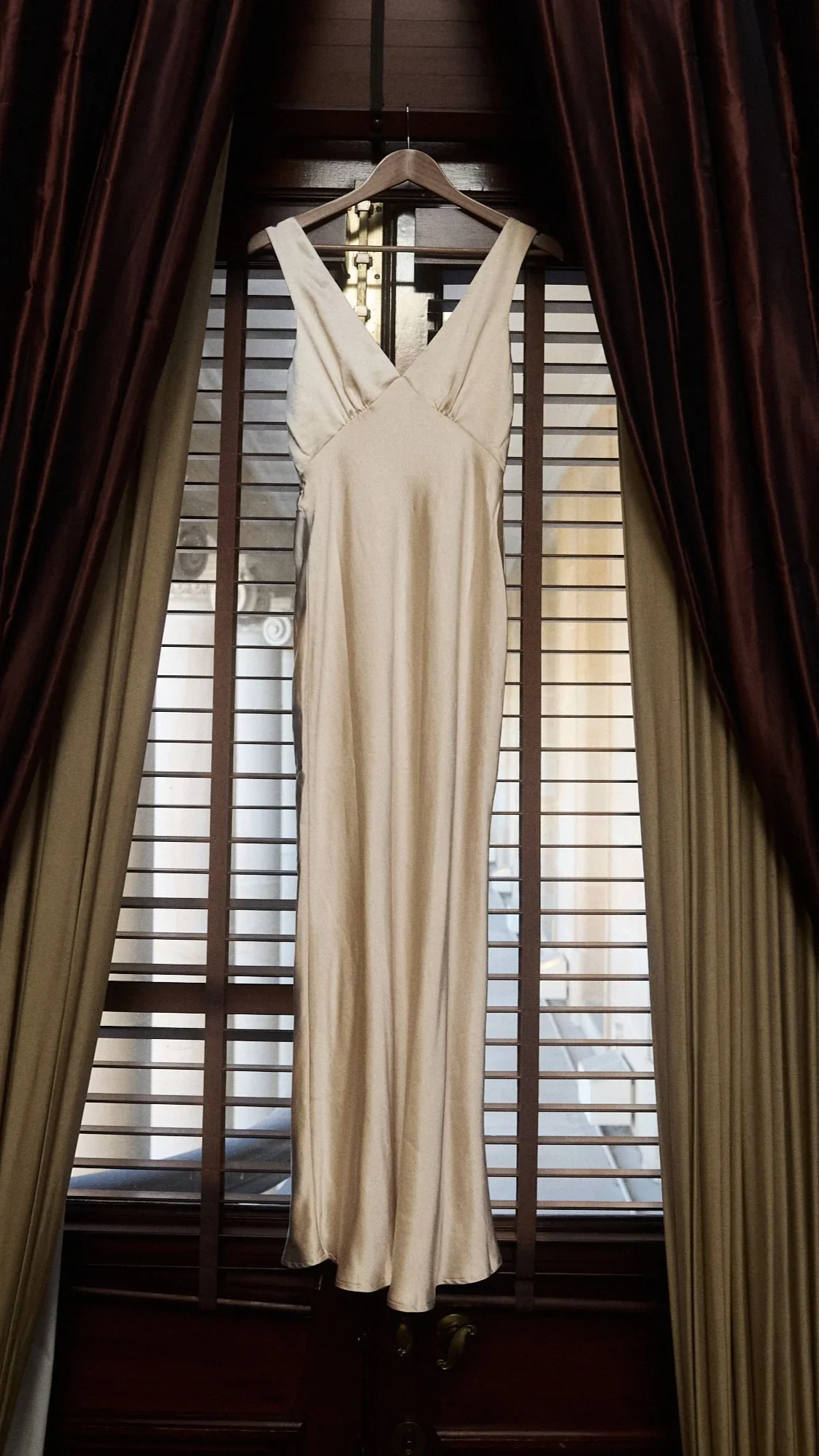 Sofia Maxi Dress - Champagne