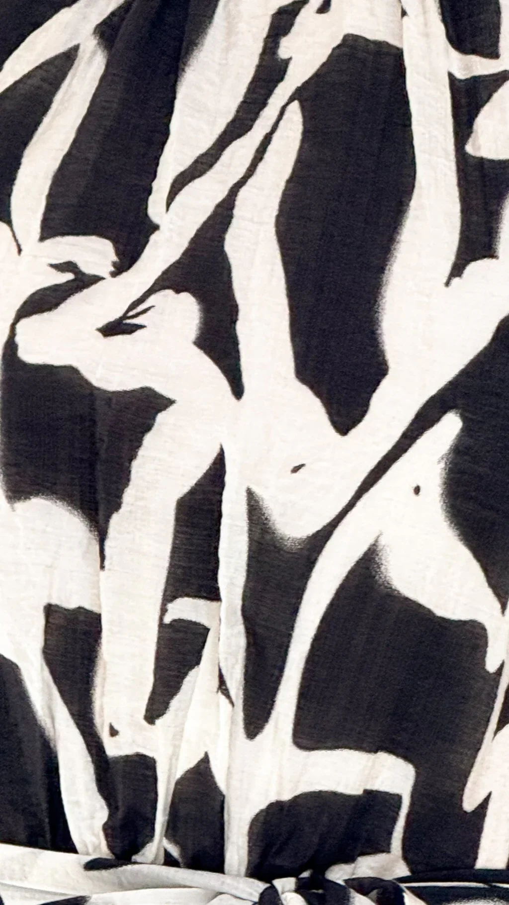 River Halter Midi Dress - Black/White