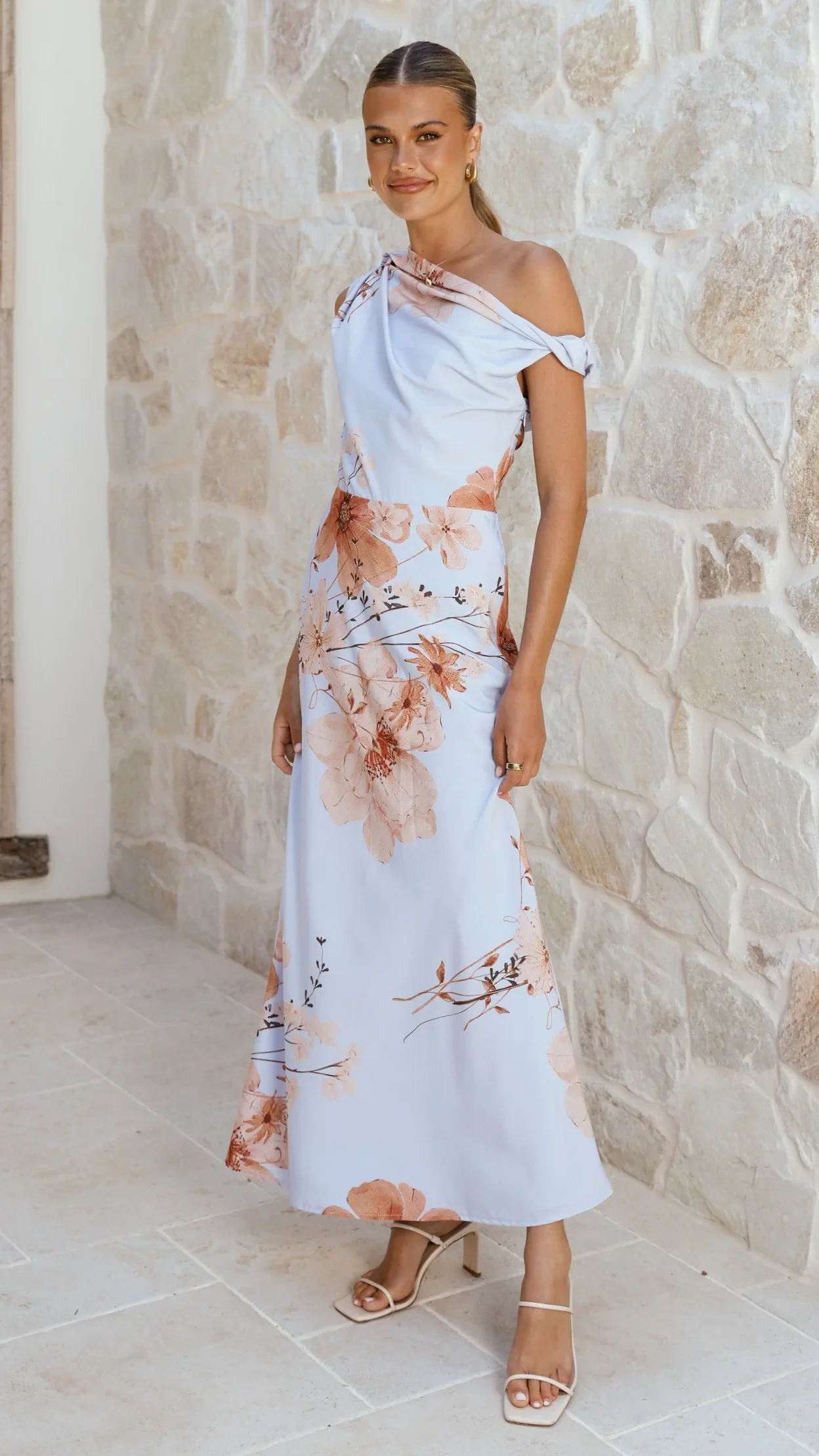 Wanita Off The Shoulder - Blue Floral