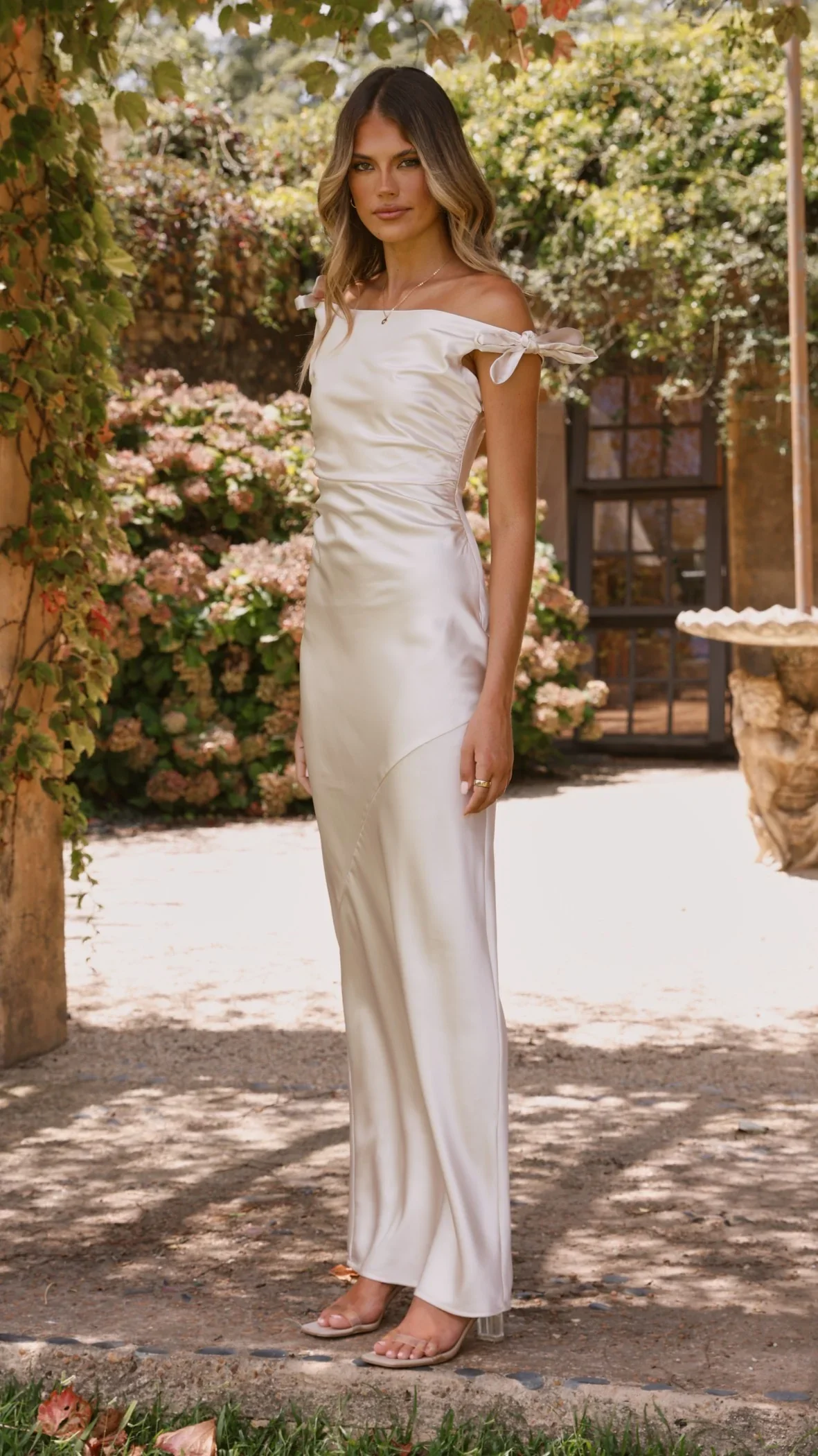 Frida Maxi Dress - Champagne