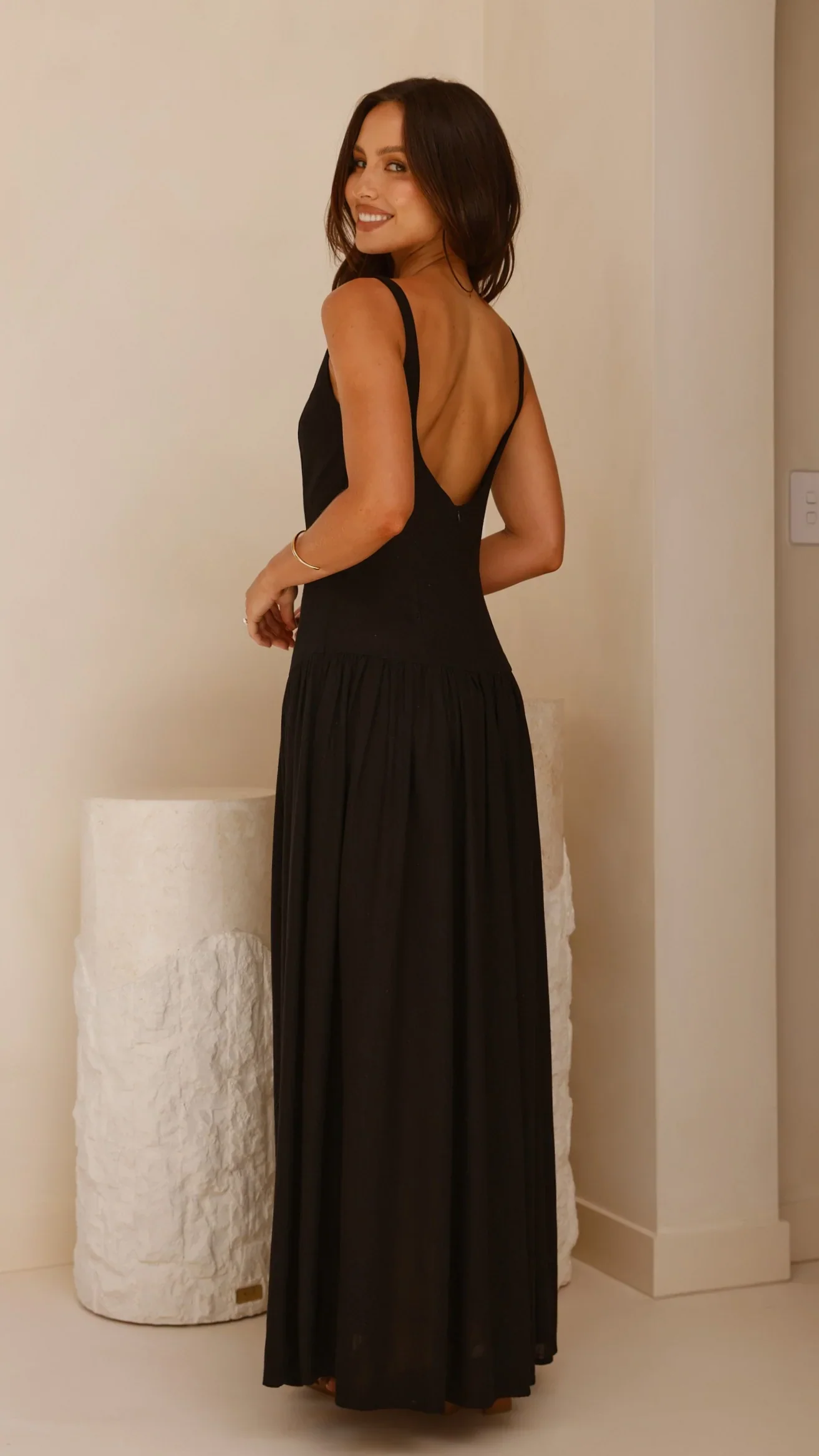 Kora Maxi Dress - Black