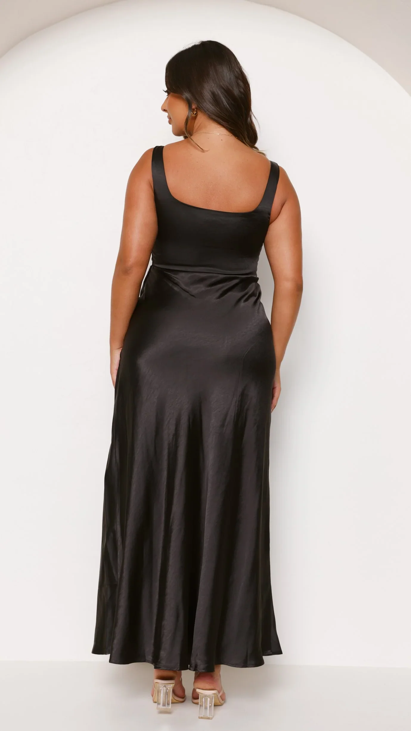 Alaria Maxi Dress - Black