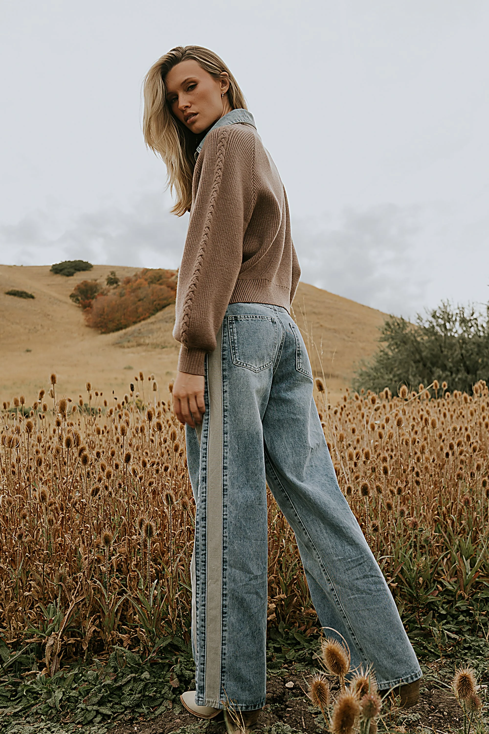 Melissa Contrast Sweater in Mocha