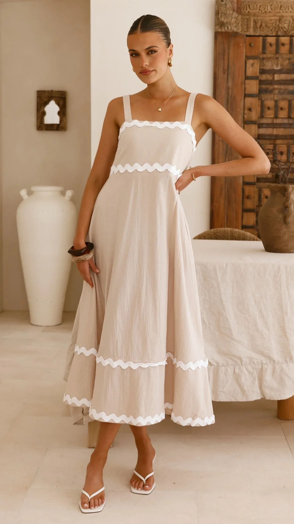 Raelynn Midi Dress - Beige/White